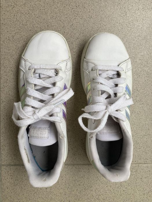 Маратонки ADIDAS 35