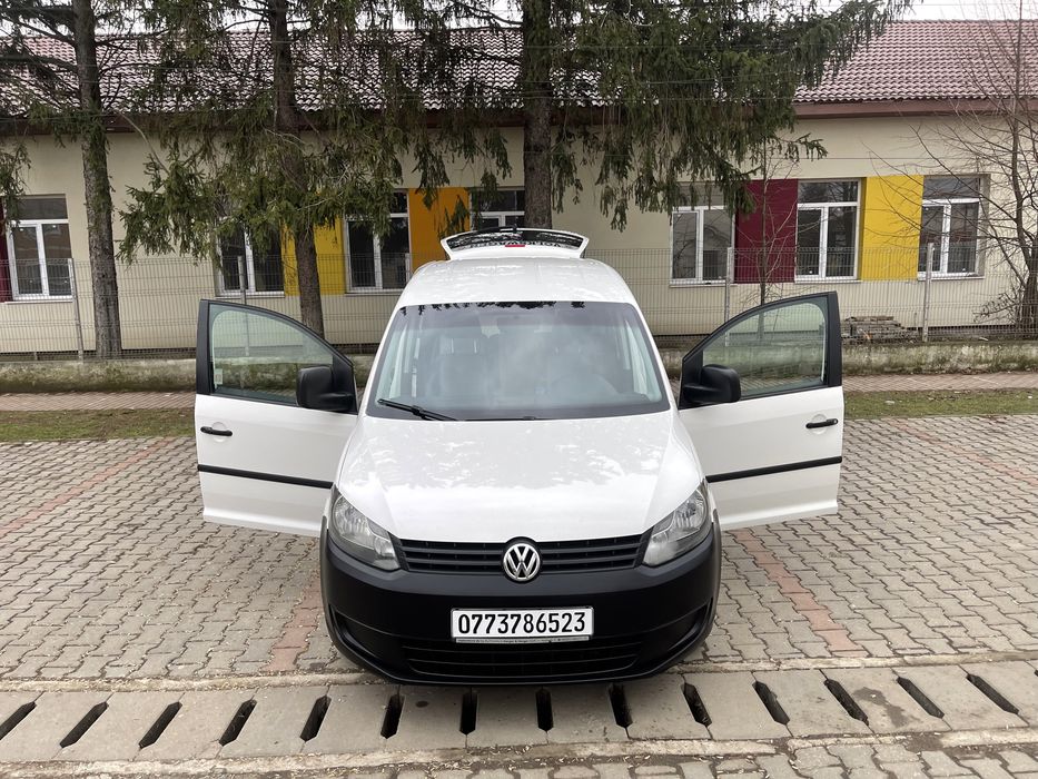 VOLKSWAGEN Caddy 2012 — imagine 2