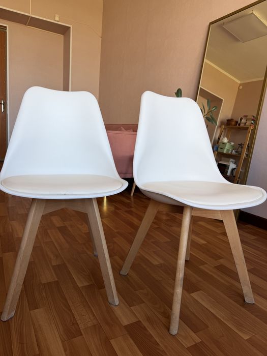Продам комплект из 6 стульев