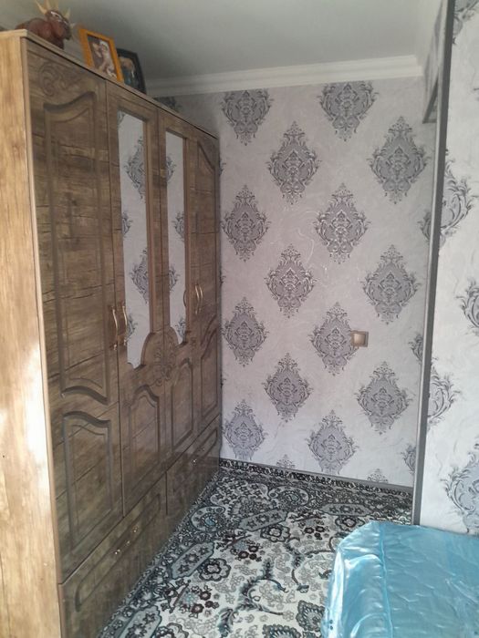 Продаётся квартира 1 комнатная переделанная в 3 комнатную