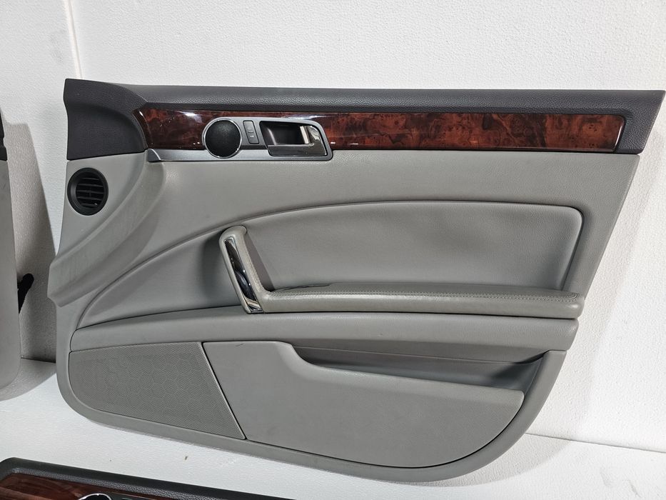 fete usi originale volkswagen phaeton 250lei/set 4bucati