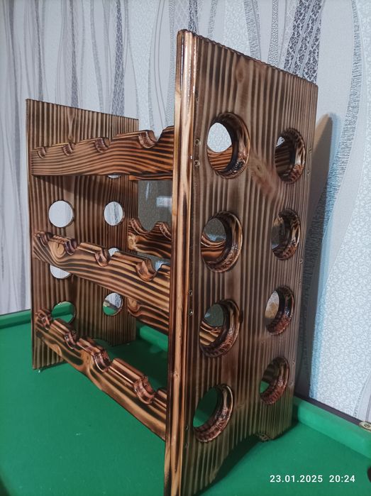 Стойка за вино .