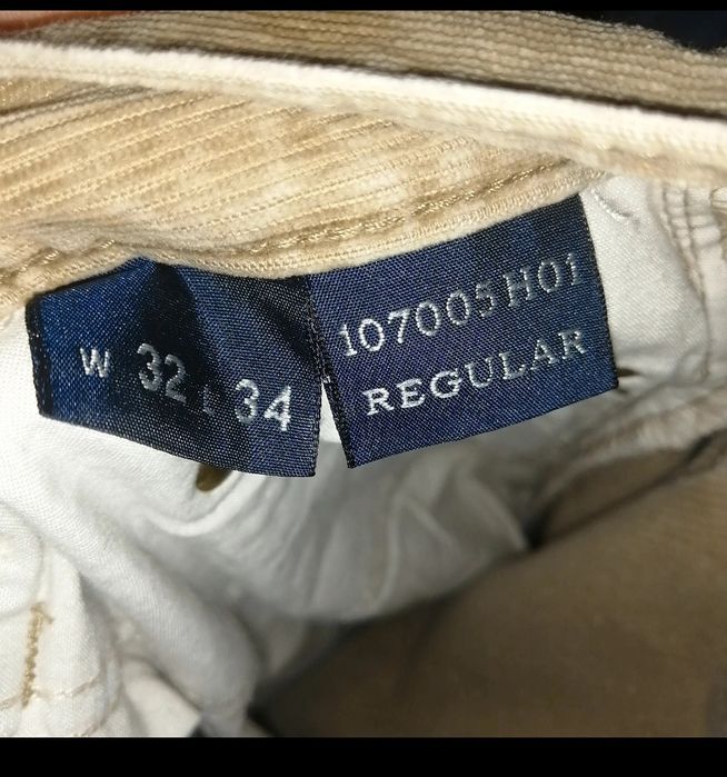 Blugi GANT mărime 34