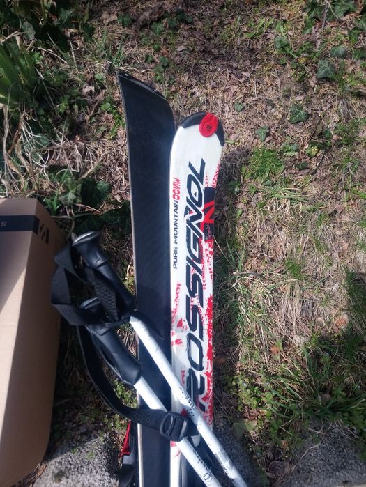 Каска за ски "Roxy". Размер 54 см. Ски "Росиньол"