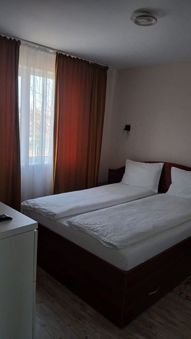 Apartament de închiriat