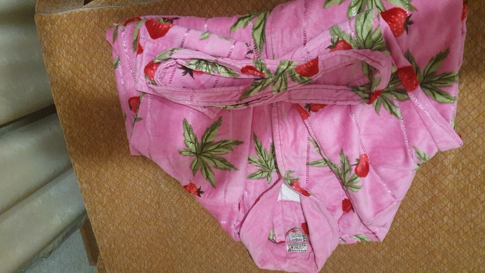 Продаем банные халаты, женские