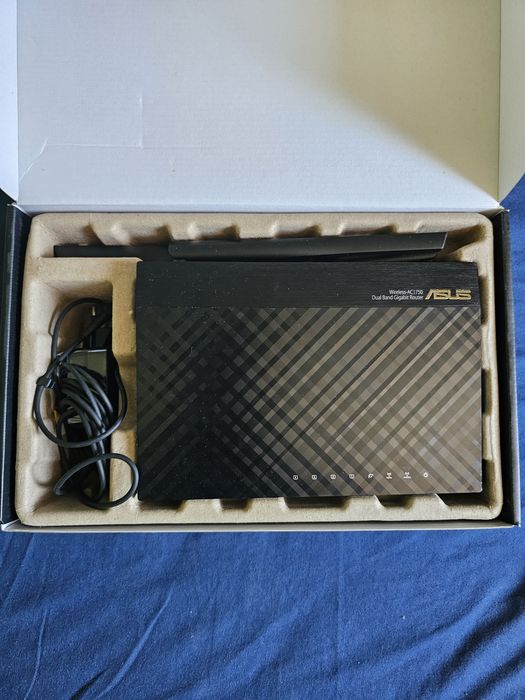 Router Asus RT-AC66U Wireless-AC1750