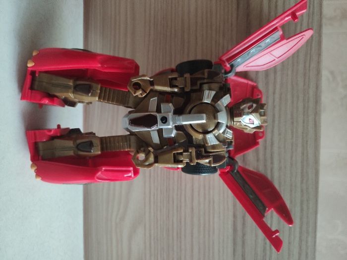 Игрушка Автомобиль-трансформер