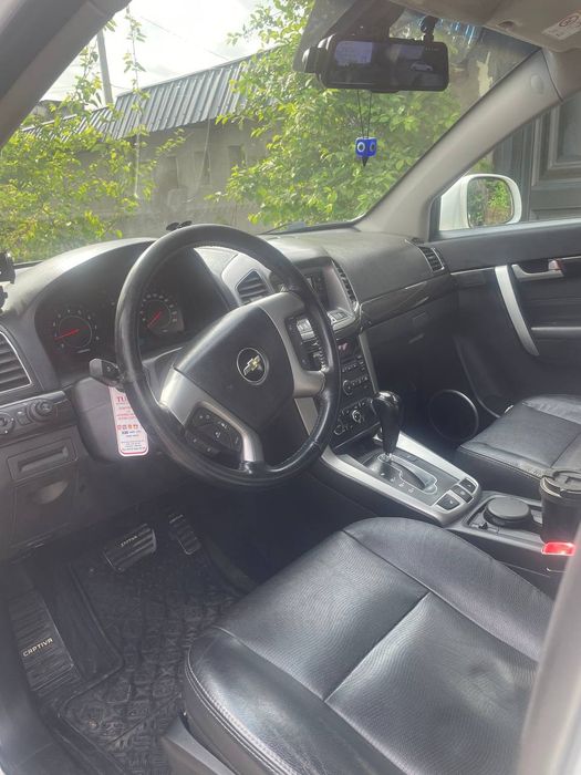 Captiva 2013 белый жемчуг