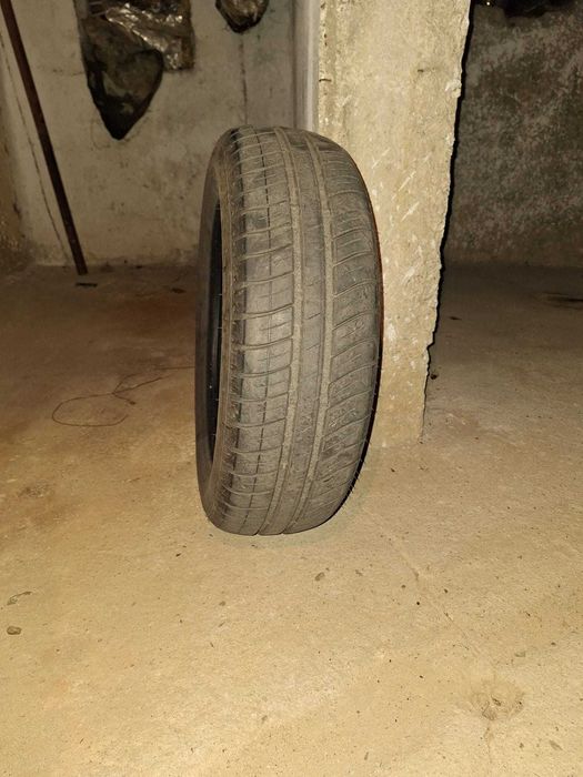 Vanzare Anvelope Vara GOODYEAR Uzate  R15 185/65 - Craiova 125/buc