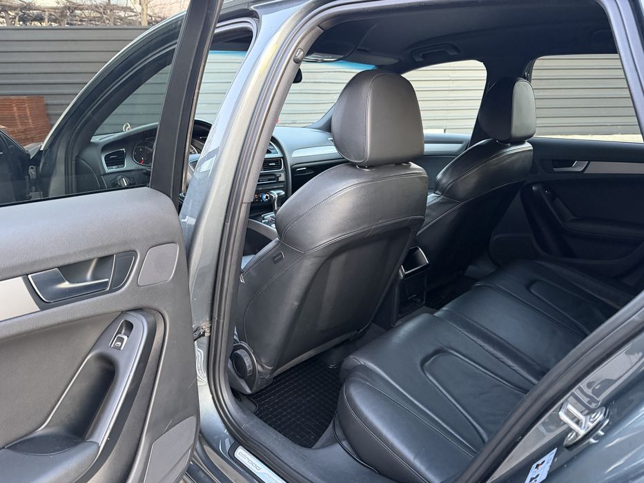 Audi A4 Allroad-2.0d--4x4-2013-Automat/Facelift/Led--Variante Auto!