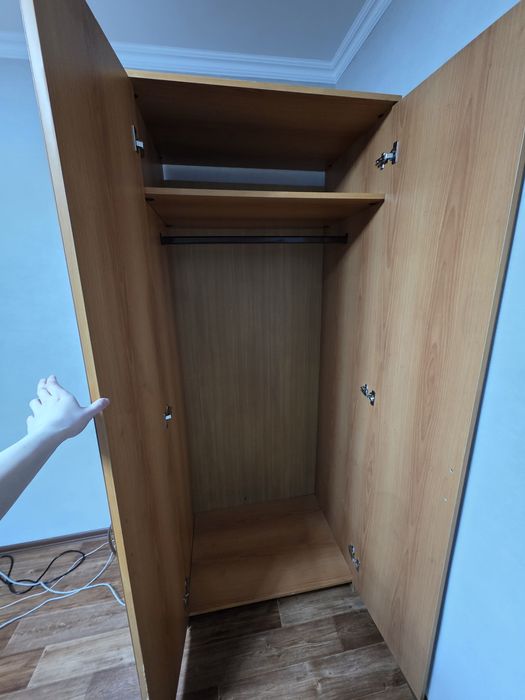 Шкаф б/у в хорошем состоянии