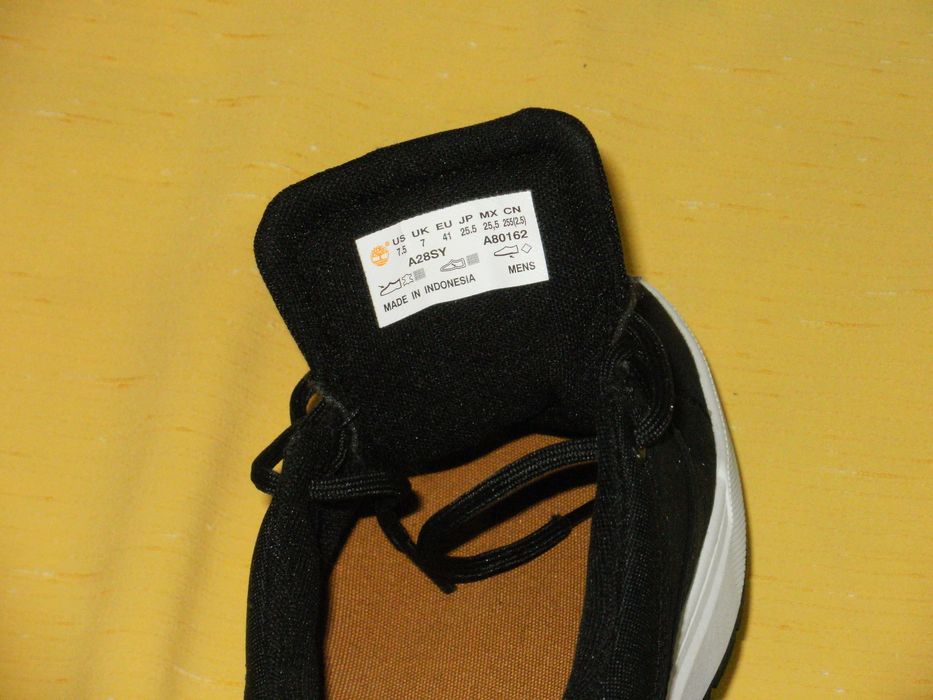 TIMBERLAND оригинални мъжки естествен набук 41