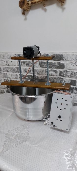 Amestecator automat pentru gemuri,  zacusca, bulion ,ketchup, crema de prajitura ,jumer etc