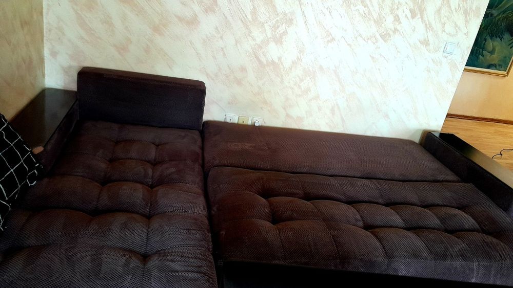 Разтегателен диван