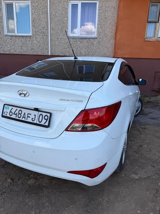 Продаётся машина Hondai salaris