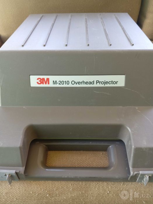 Прожектор  3М М-2010 Overhead Projector