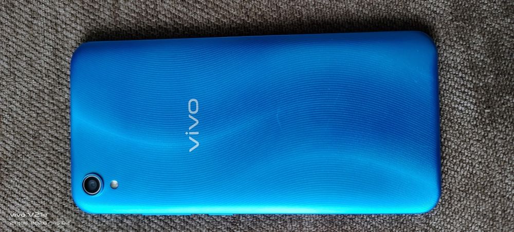 Продам vivo 2015