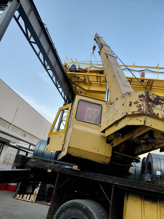 AvtoKran Xizmati 24/7