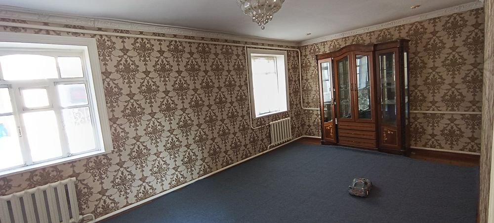 Uy sotiladi Chinoz tumanni