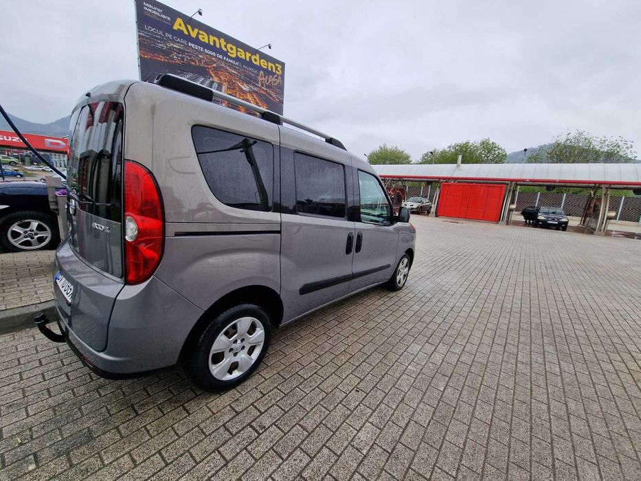 Opel combo  1.6 diesel  2012