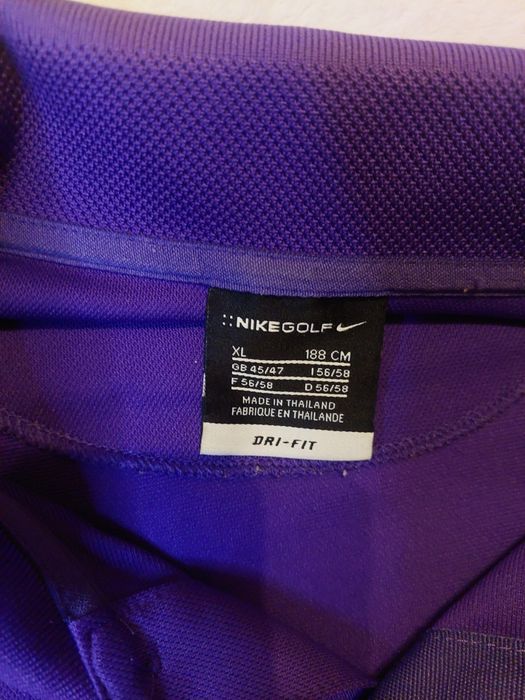 Tricou nike dri-fit polo de golf.