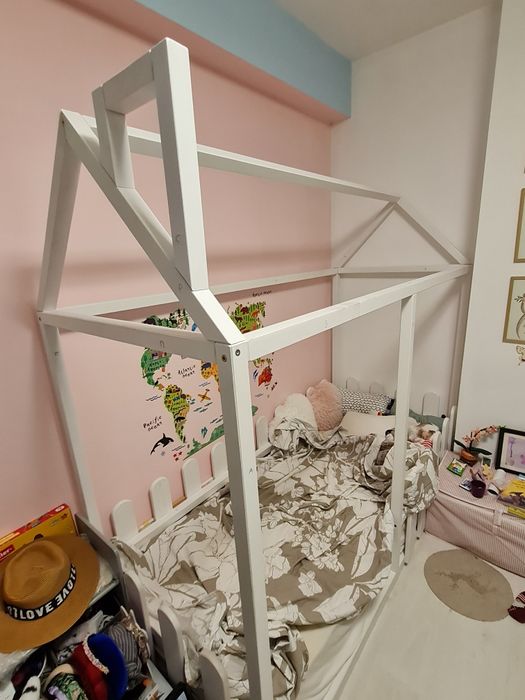 Детско легло къщичка с матрак