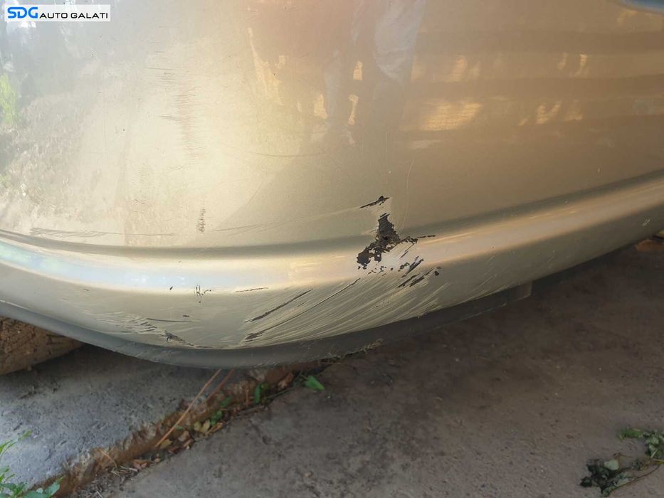 Bara Spoiler Spate cu Imperfectiuni Toyota Avensis T25 Break Combi 2003 - 2009 Culoare 1C0 [C9008]