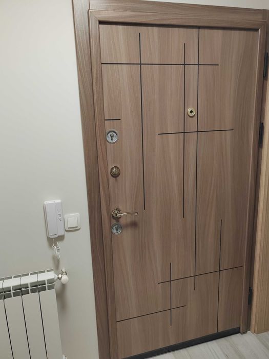 Дава се под наем Двустаен апартамент в Враца, Център - 64 кв.м за 408 € - Снимка #12