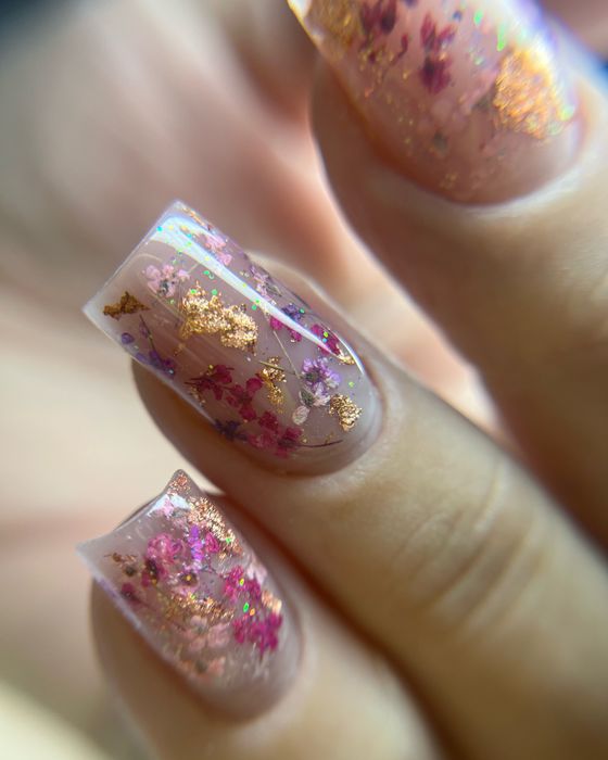 Маникюр, педикюр на выезд