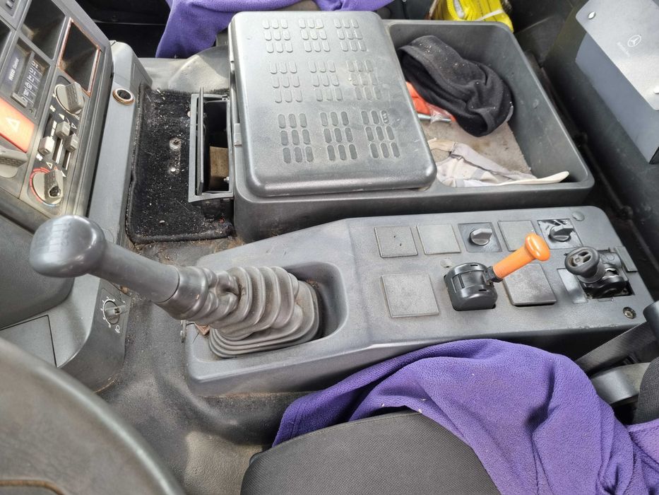 Iveco Magirus Eurotech cu macara hidraulica Markel tip 1253K2