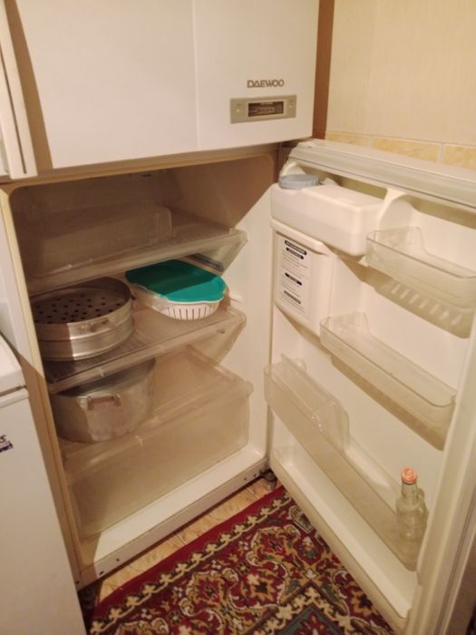 Холодилник болшой