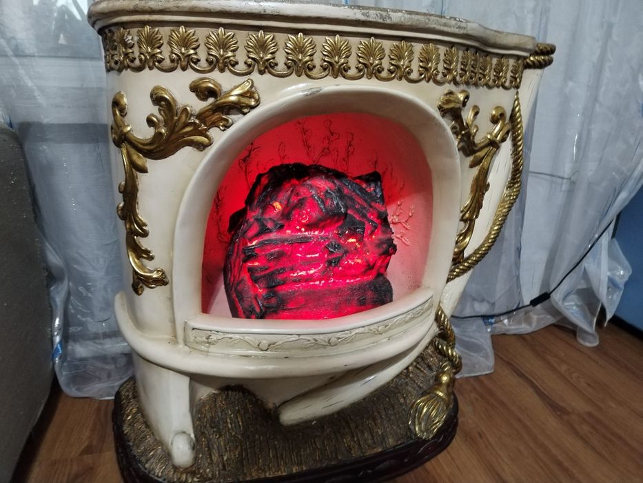 Продам красивый камин.