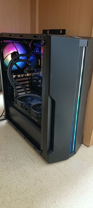 Komputer sotiladi 5.5 mln