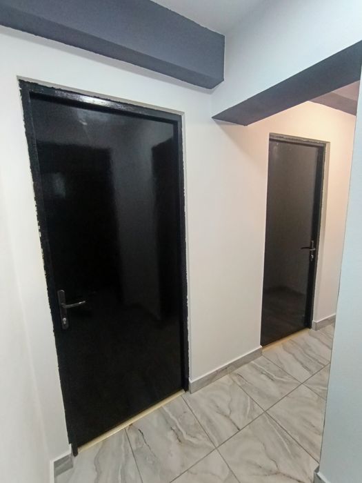 Apartament 3 camere etaj 2 renovat total urgent!