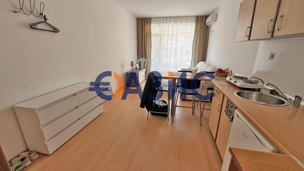 Продава се Едностаен апартамент в к.к. Слънчев бряг - 32 кв.м за 526 €/кв.м - Снимка #3