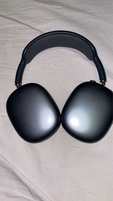 Продам Наушники Air Pods Max оригинал