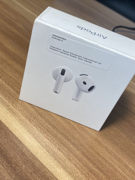 Casti Apple AirPods 4 / White / Desigilat