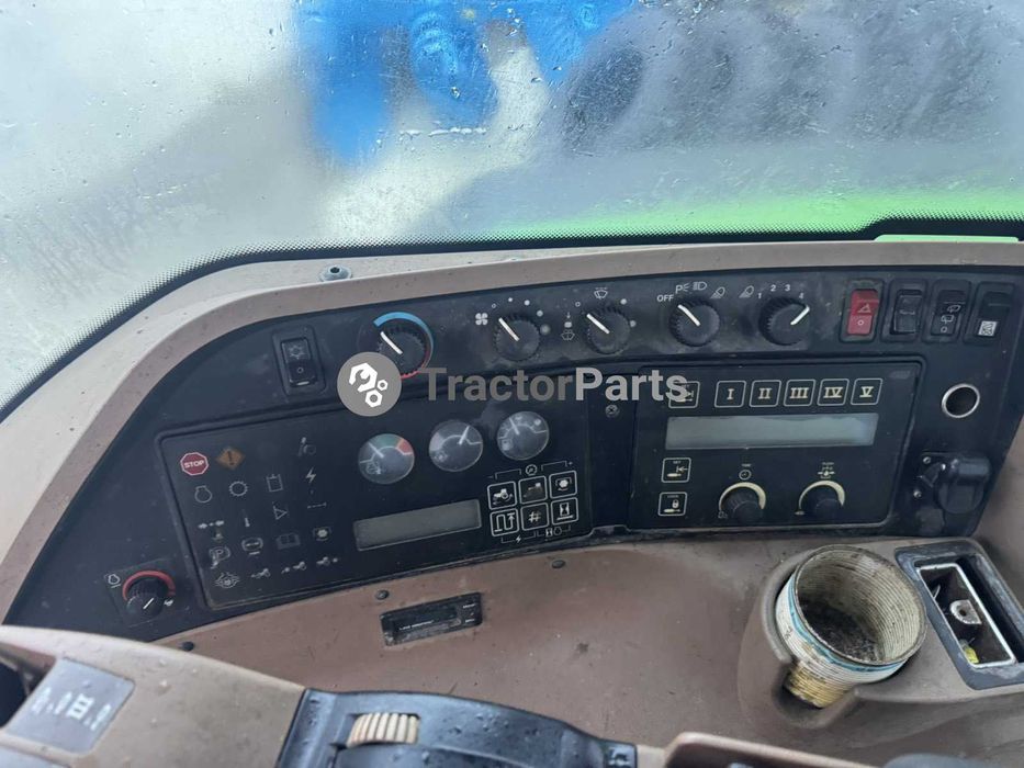 Tractoare John Deere 8100,8200,8300,8400 – PENTRU PIESE