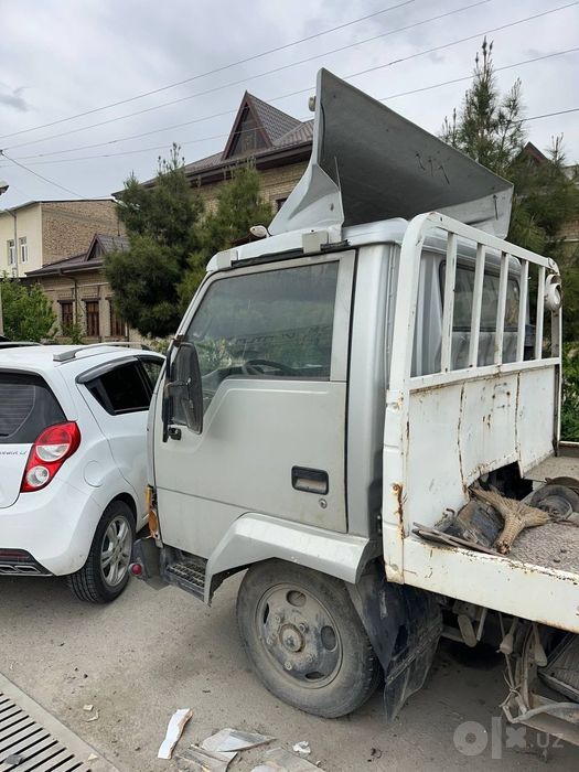 Продаётся Эвакуатор митсубиси
