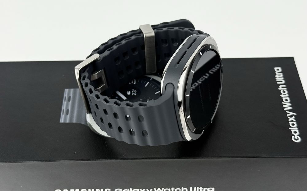 Samsung Galaxy Watch Ultra LTE 47mm 2025 Titanium Silver Гаранция!