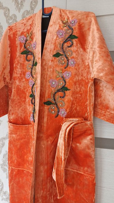 Қазақи киімдер ер және әйел адамға