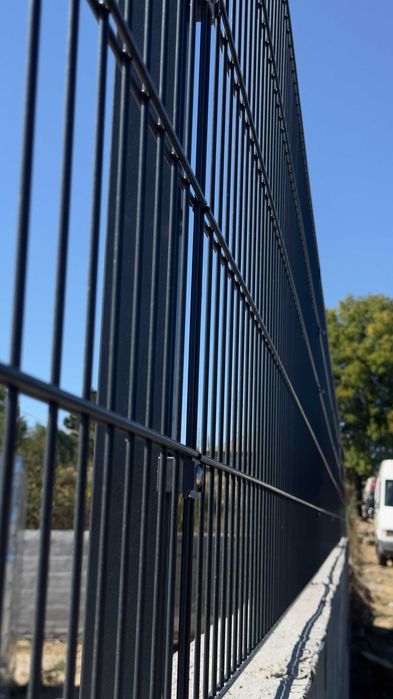 Оградни системи - София - пана, колове, врати, портали