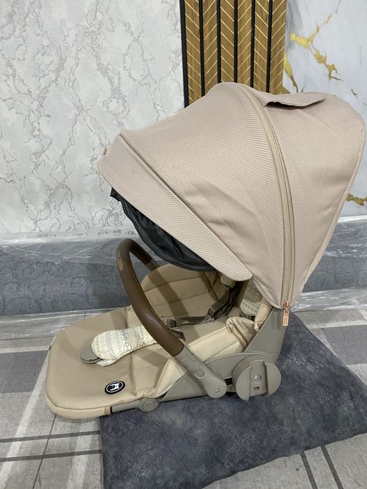 Новый арзан коляска