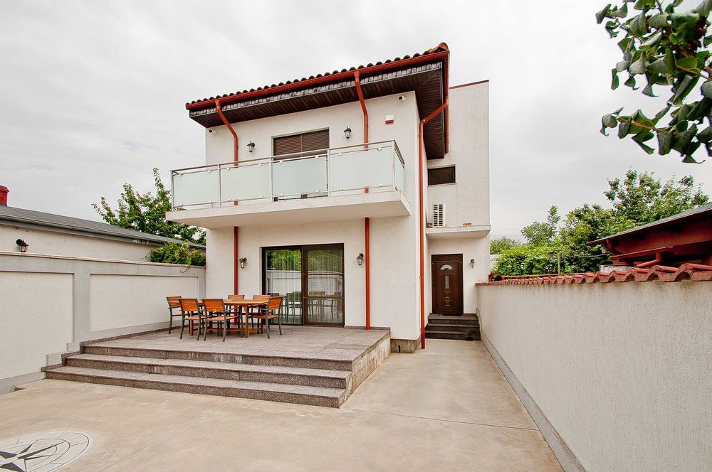 Vanzare  Vila P+1 IN Braila 4 Camere  SUP.160m2  Mobilata  si  utilata