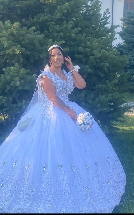 Rochie mireasa de vânzare stare perfecta stil prințesă