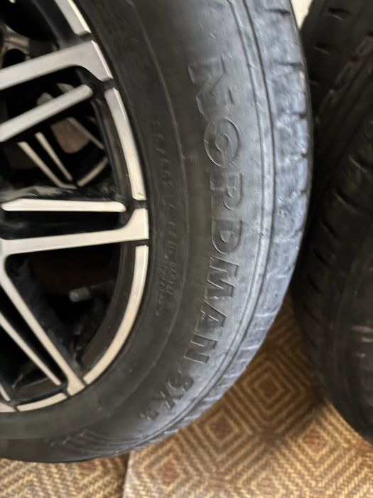 Продаи комплект резины с дисками