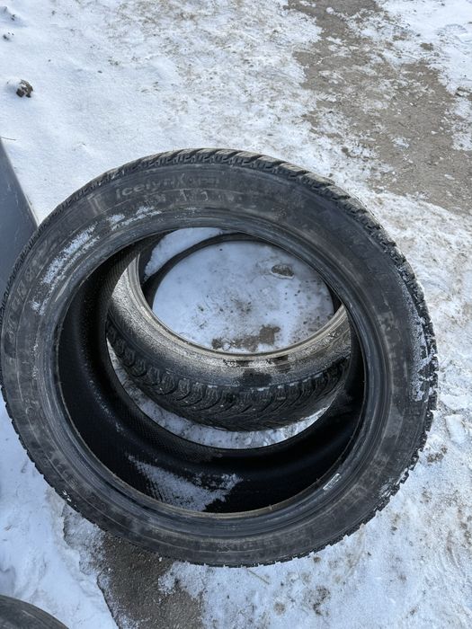 Продам шины R18 235/54