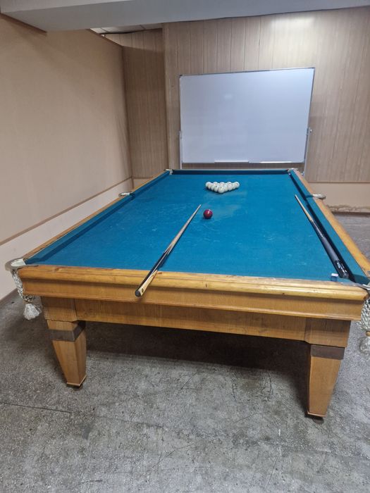 Продам бильярдный стол