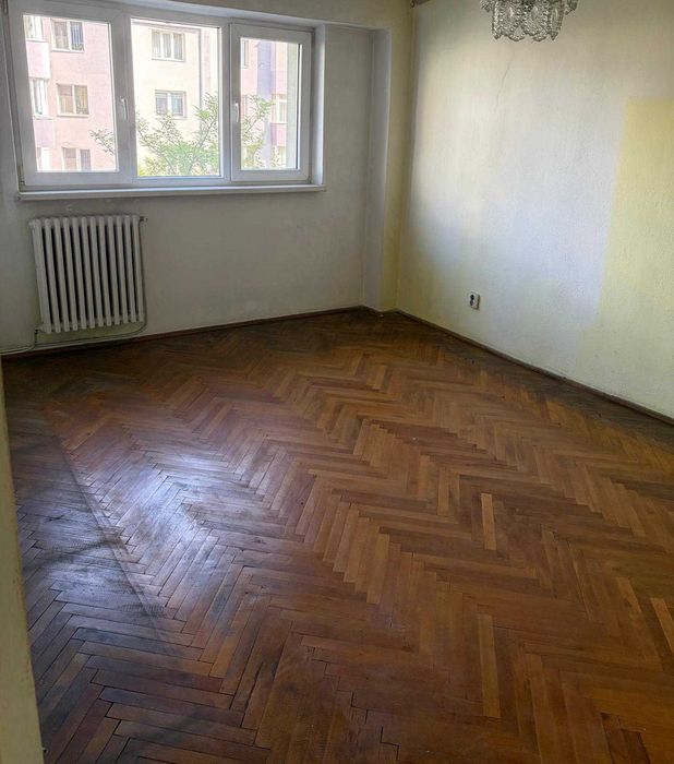apartament decomandat 3 camere Andrei Muresanu Bistrita